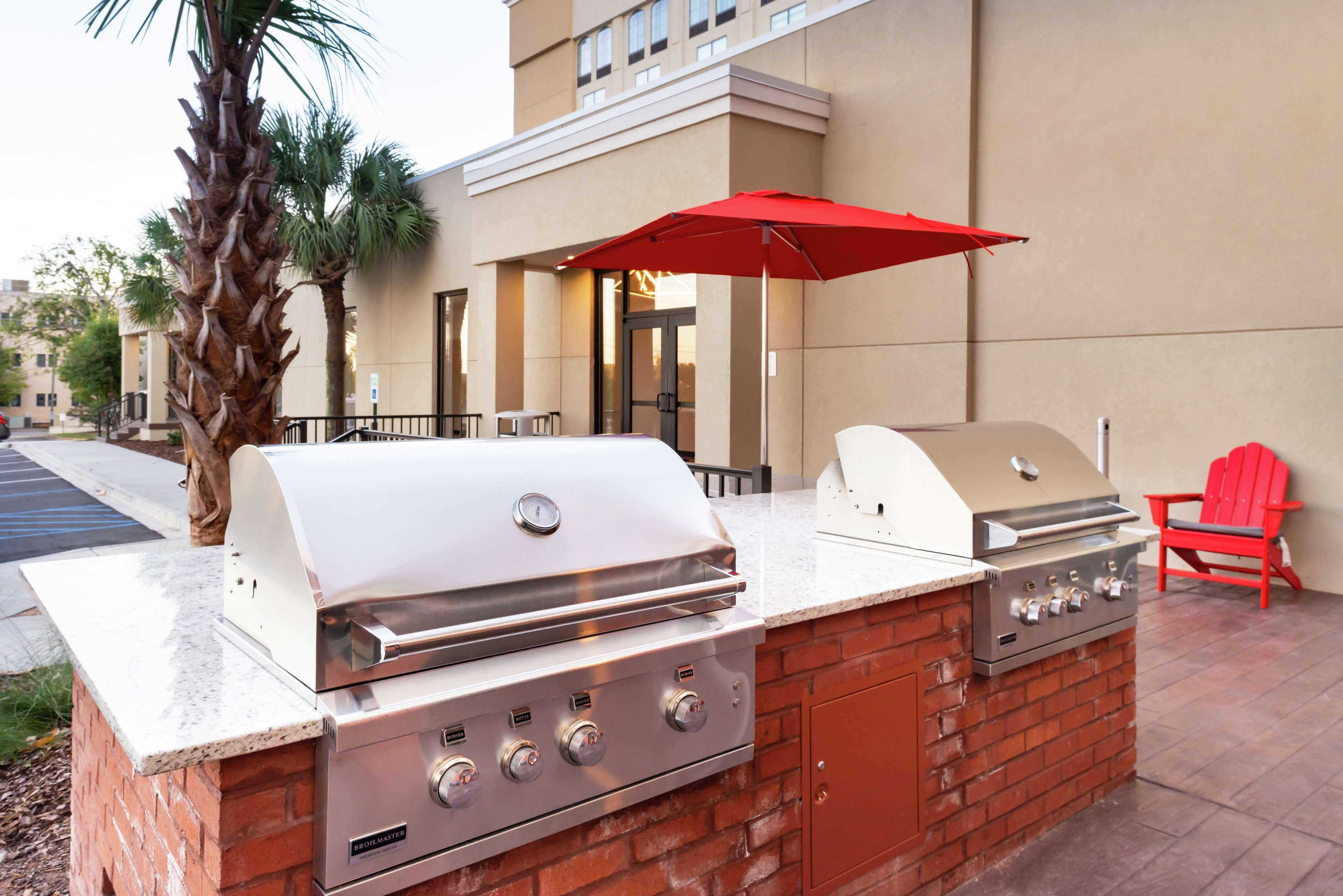 Home2 Suites By Hilton Columbia Downtown Exterior photo